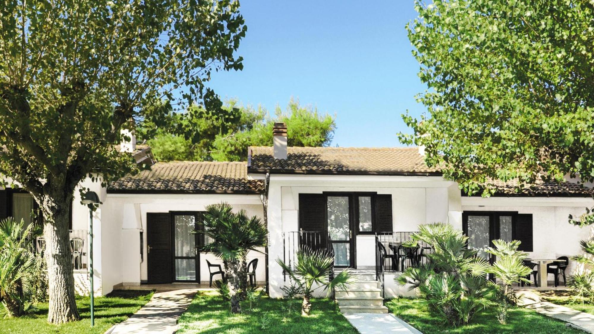 Holiday Family Village Porto SantʼElpidio Екстериор снимка
